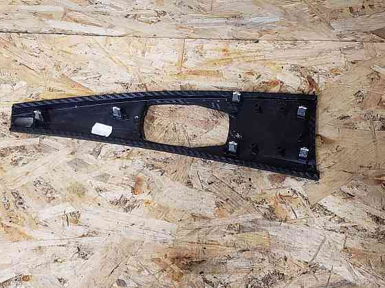 Накладка центральной консоли BMW F30 2012-2019 9232072 разборка Херсон