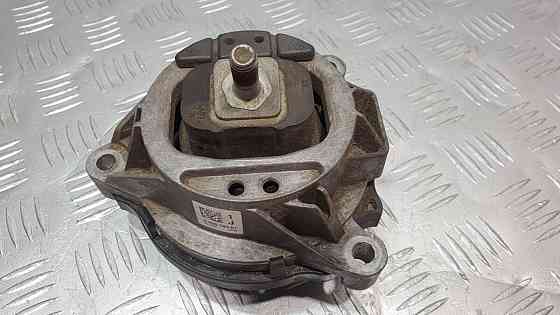 Подушка двигателя правая BMW 1 F20-21 3 F30-31  X3 F25 разборка Херсон