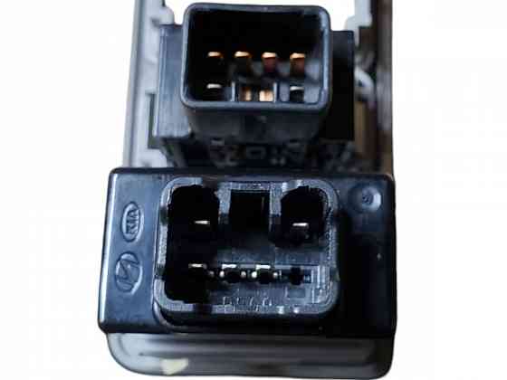 Блок кнопок Hyundai Sonata NF 2004-2009 933003K390 разборка Херсон