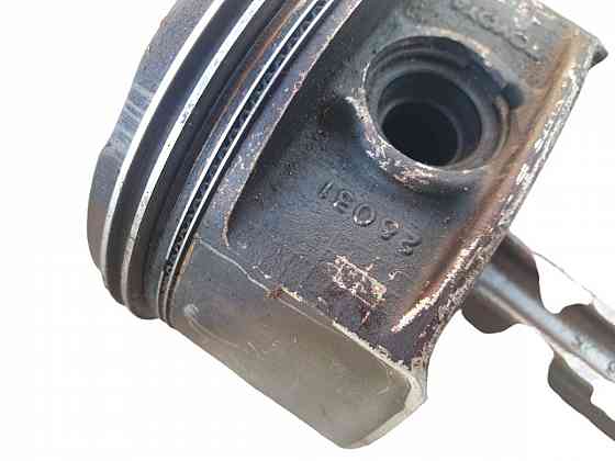 Поршень с шатуном в сборе 2AZ Toyota Camry v40 2.4 разборка Херсон