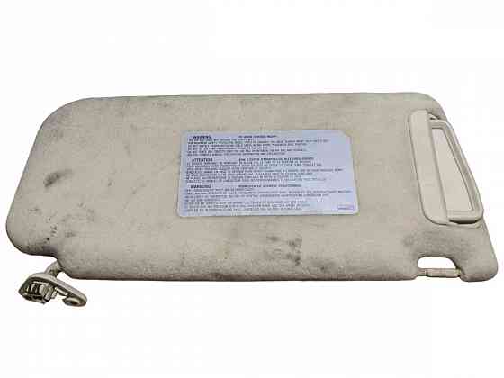 Защитный козырек левый Mitsubishi Pajero 3 1999-2006 разборка Херсон