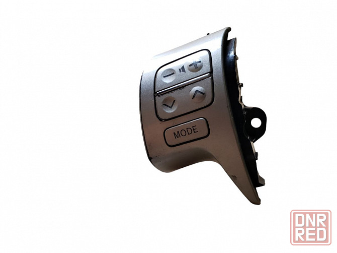 Кнопки громкости радио левые Toyota Auris E15 2006 - 2012  разборка Херсон - изображение 1