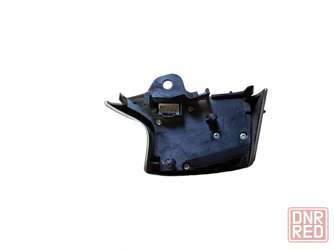 Кнопки громкости радио левые Toyota Auris E15 2006 - 2012  разборка Херсон - изображение 2