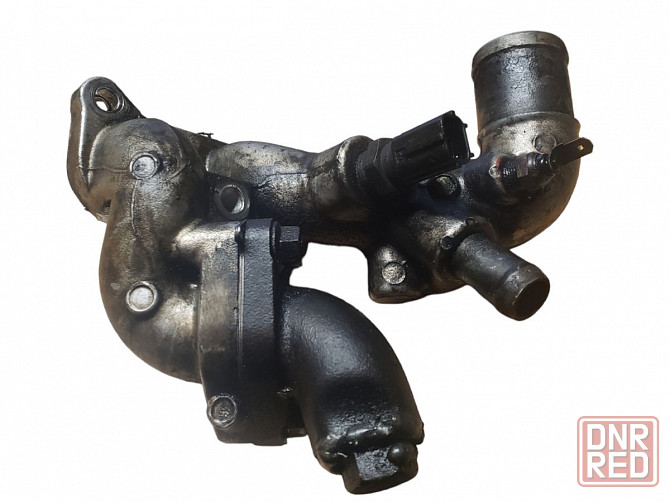 Тройник охлаждения 4D56 Mitsubishi L200 2007-2014 1305A215 разборка Херсон - изображение 1