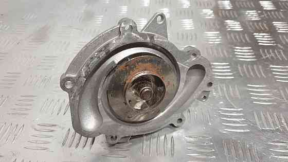 Помпа водяная новая R6422011110 Mercedes OM642 разборка Херсон