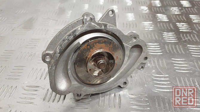 Помпа водяная новая R6422011110 Mercedes OM642 разборка Херсон - изображение 2