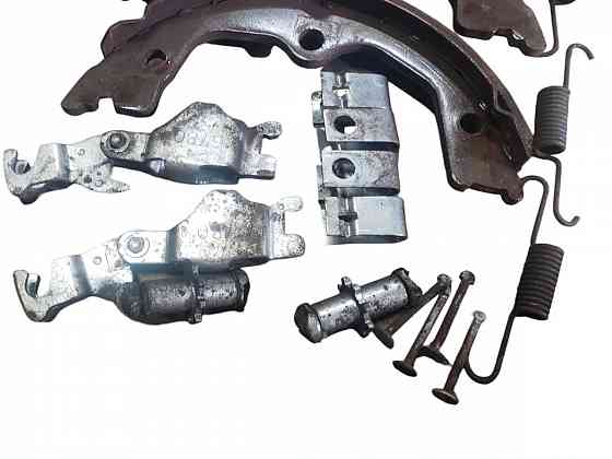 Комплект колодок ручника Honda Accord 8 2008-2012 разборка Херсон