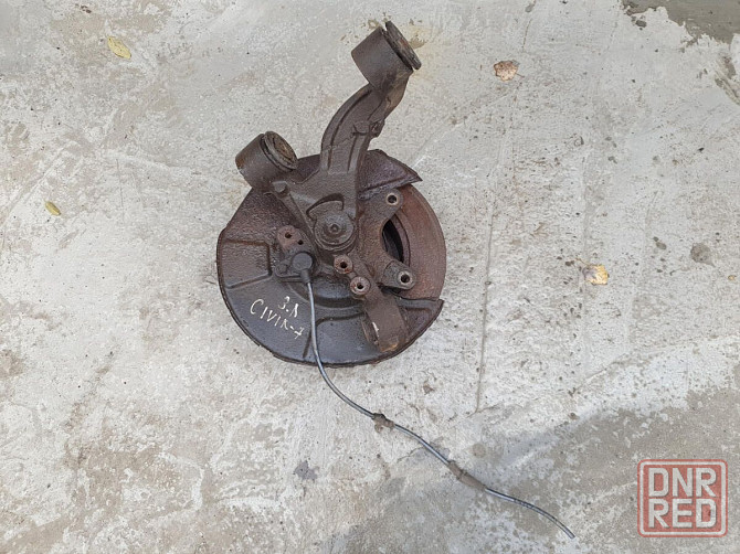 Кулак задний левий HONDA CIVIC 7 1998-2004 52215S6DG00 разборка Херсон - изображение 1