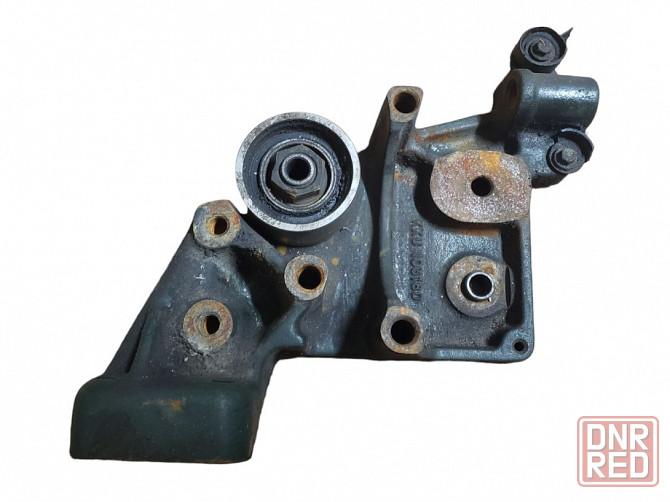 Кронштейн двигателя Land Rover Freelander 1 2.0td 1997-2006 разборка Херсон - изображение 1