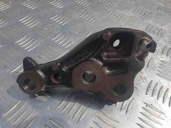Кронштейн подушки двигателя KD5139011A Mazda CX-5 KE разборка Херсон