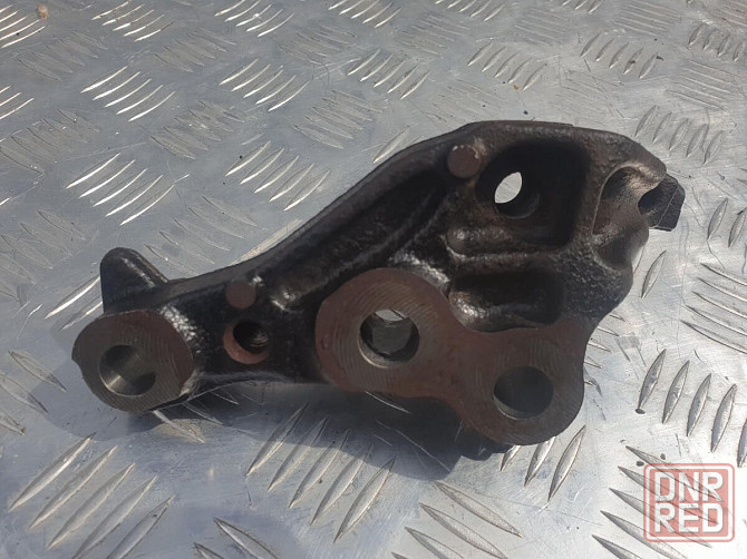 Кронштейн подушки двигателя KD5139011A Mazda CX-5 KE разборка Херсон - изображение 3