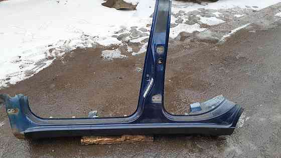 Порог кузовной левый TOYOTA Rav 4 2000-2006 6141242130 разборка Херсон
