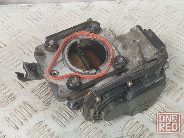 дросельная заслонка HONDA CIVIC 4D  (2005-2012) 16400RMX003 разборка Херсон - изображение 1