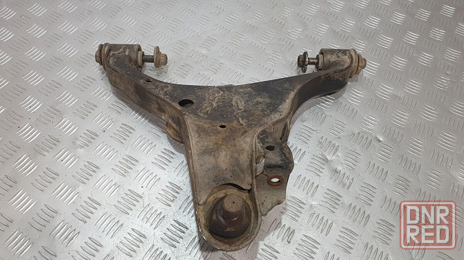 Рычаг передней подвески нижний левый 54501EB70A Nissan разборка Херсон - изображение 2