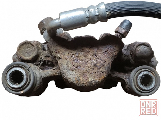 Суппорт тормозной задний Toyota RAV4 CA20 2000-2006 разборка Херсон - изображение 3