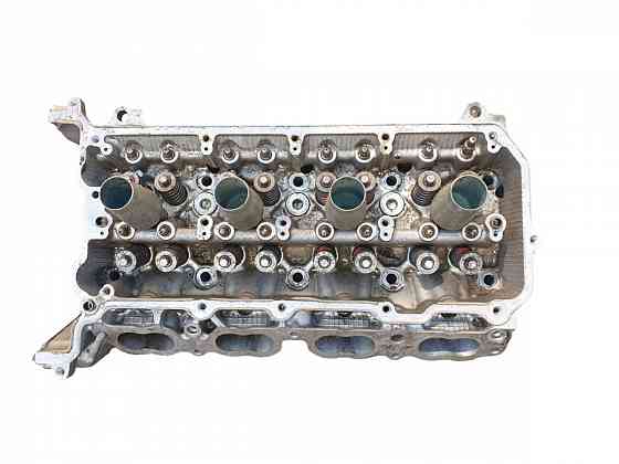 Головка блока цилиндров (ГБЦ) правая 1UR-FE 4.6L Toyota разборка Херсон