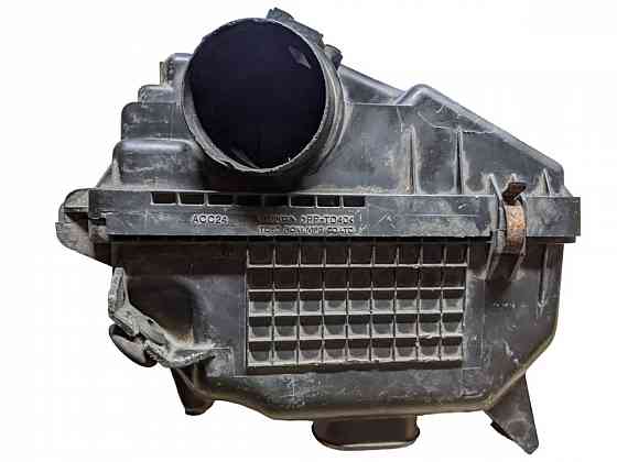 Корпус воздушного фильтра  Honda CR-V 3 2.2 d 2006-2012 разборка Херсон