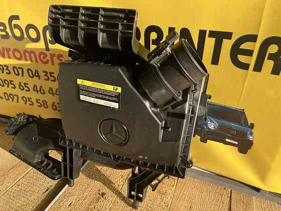корпус воздушного фильтра расходомер воздуха Sprinter w907-910 om654 Херсон
