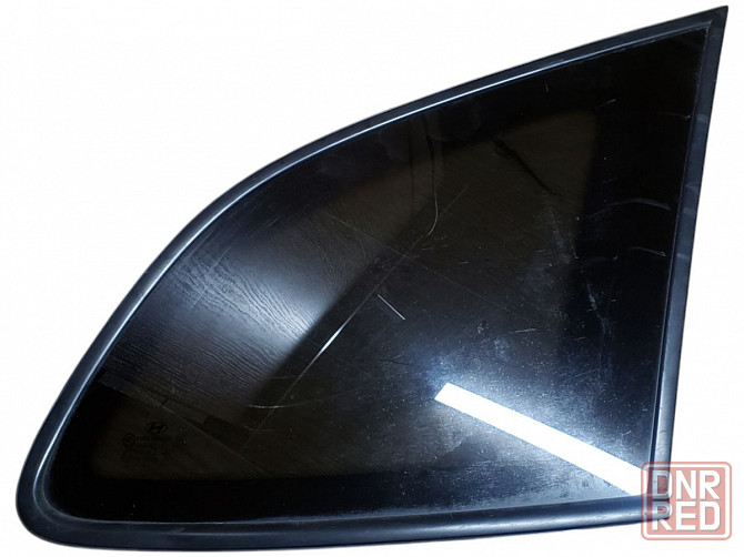Стекло кузовное глухое правое Hyundai Santa-Fe 2 2006-2012 разборка Херсон - изображение 1