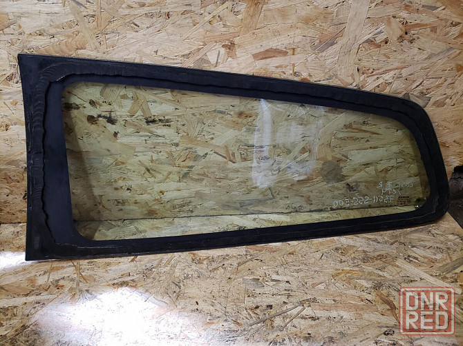Заднее правое стекло кузова Honda Civic 7 2000—2005 разборка Херсон - изображение 2