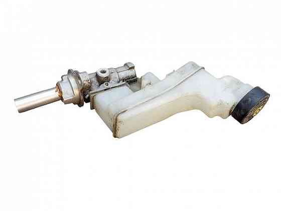 Главный тормозной цилиндр Toyota Camry v40 2006-2012 разборка Херсон