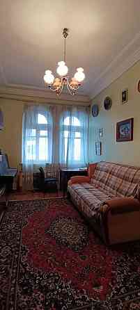 Продам 4-х комн в Ворошиловском р-не пр. Театральный, Опера. Документы готовы. Донецк