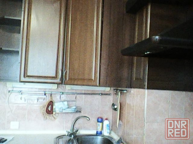 Продам 2 комнатную квартиру 6\9 на Текстильщике ул. Жарикова, ориентир Ледовый дворец. Донецк - изображение 2