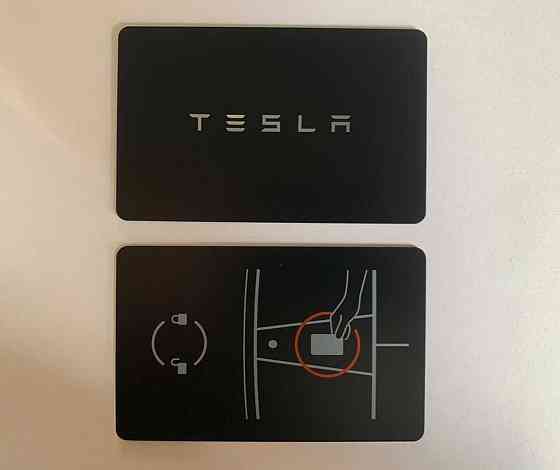 Ключ карта Tesla; 1131087-00-G; 1131088-01-A Херсон