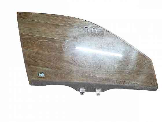Стекло двери переднее правое  Honda Civic VII 1.4 2001-2006 разборка Херсон