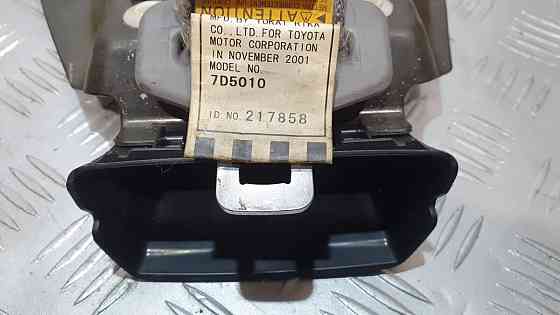 Cредний ремень безопасности  7D5010  Toyota Rav4 2 2001-2005 разборка Херсон