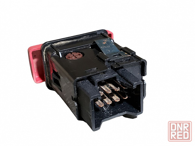 Кнопка аварийки Land Rover Freelander I 1997-2006 YUG102220 разборка Херсон - изображение 2