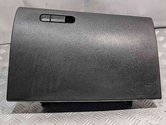 Бардачок KD4564030B02 Mazda CX-5 KE (2012-2017} разборка Херсон