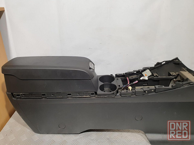 Подлокотник  MAZDA CX-7 (2006-2012) разборка Херсон - изображение 1