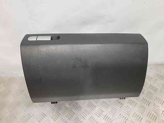 бардачок  EG2264030G02 MAZDA CX-7 2,3 (2006-2012) разборка Херсон