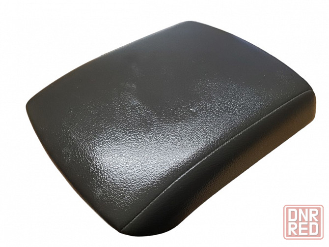 Крышка подлокотника Nissan Navara D40 2005-2012 96920EB33B разборка Херсон - изображение 1