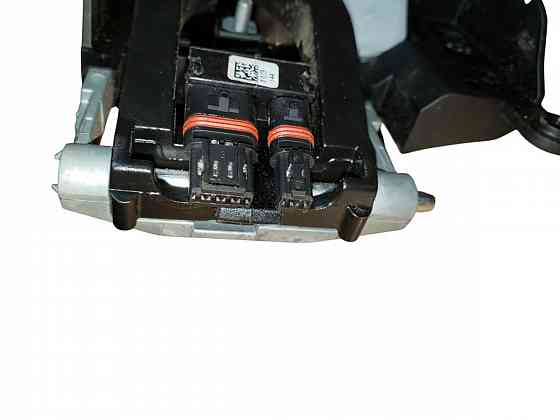 ручка двери передня правая led bmw f01 f06 f10 gt f07 разборка Херсон