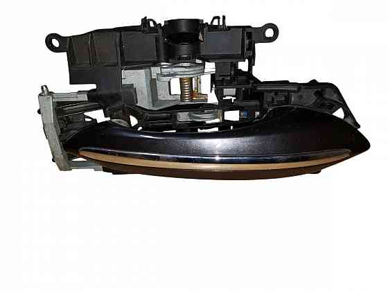 ручка двери передня правая led bmw f01 f06 f10 gt f07 разборка Херсон