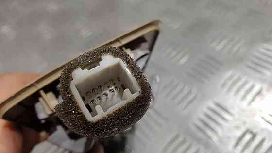 Плафон салона средний 8125030200A0  Lexus gs 450h 2006-2011 разборка Херсон