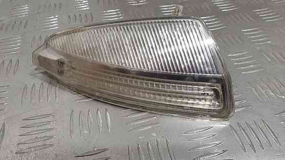 Повторитель поворота правый  MERCEDES W204 2007-2014 разборка Херсон