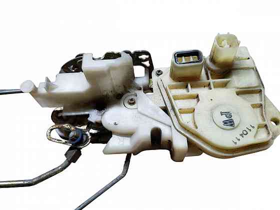 Замок двери передний правый Honda Civic VII 1.4 2001-2006  разборка Херсон