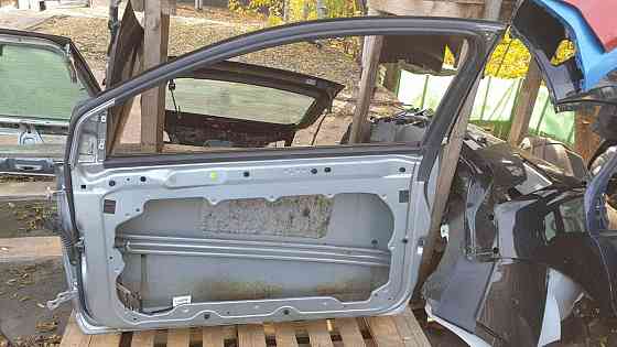 Дверь передняя правая 1505764 Ford Focus 3D хетчбек разборка Херсон