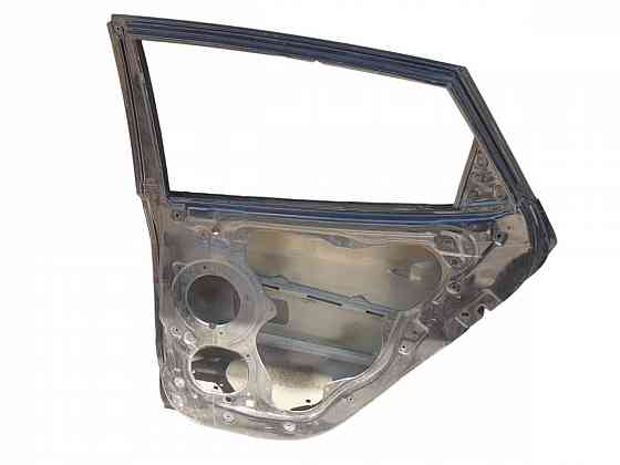 Дверь задняя правая  Toyota Corolla E18 2012-2018 6700302410 разборка Херсон