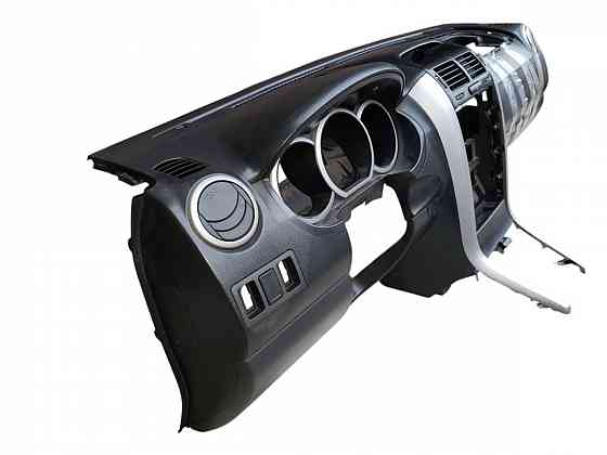 Торпеда без бардачка suzuki grand vitara 2005-2015 разборка Херсон