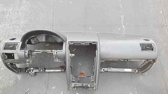 Торпедо Приборная панель 1202234 Ford Mondeo 3 2000-2007 разборка Херсон