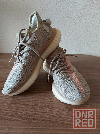Кроссовки новые, унисекс 39-40 Донецк - изображение 1