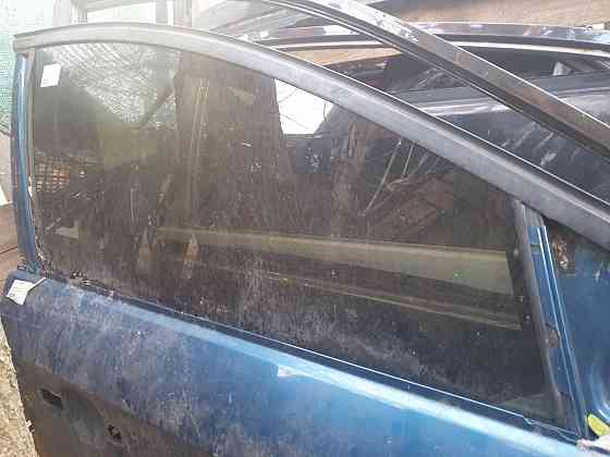 Стекло двери передней правой 1507907 Ford  mondeo 2007-2015 разборка Херсон