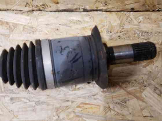 Полуось задняя левая BMW F30 2012-2019  33207609351 разборка Херсон