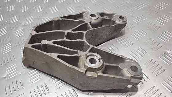 кронштейн коробки BMW X3 F25 n55 2010-2017 22116784827 разборка Херсон