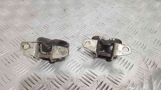 Петля двери задняя нижняя 7934026000 HYUNDAI SANTA FE 2.0 разборка Херсон