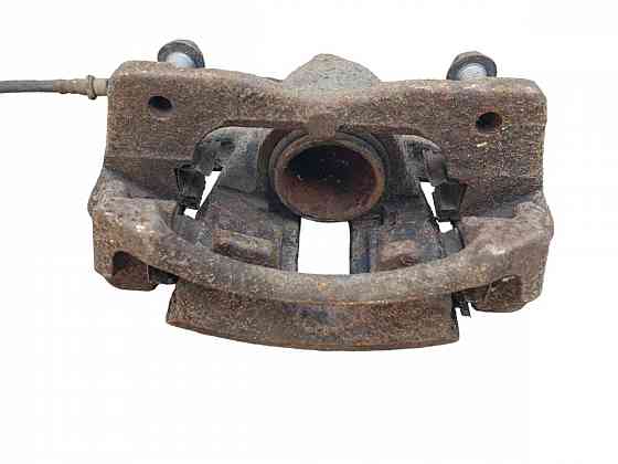 Суппорт передний левый Toyota Auris 1.6 2006-2012 4775002340 разборка Херсон